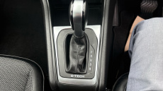 Renault Captur 1.6 E-Tech full hybrid 145 Rive Gauche 5dr Auto Hybrid Hatchback